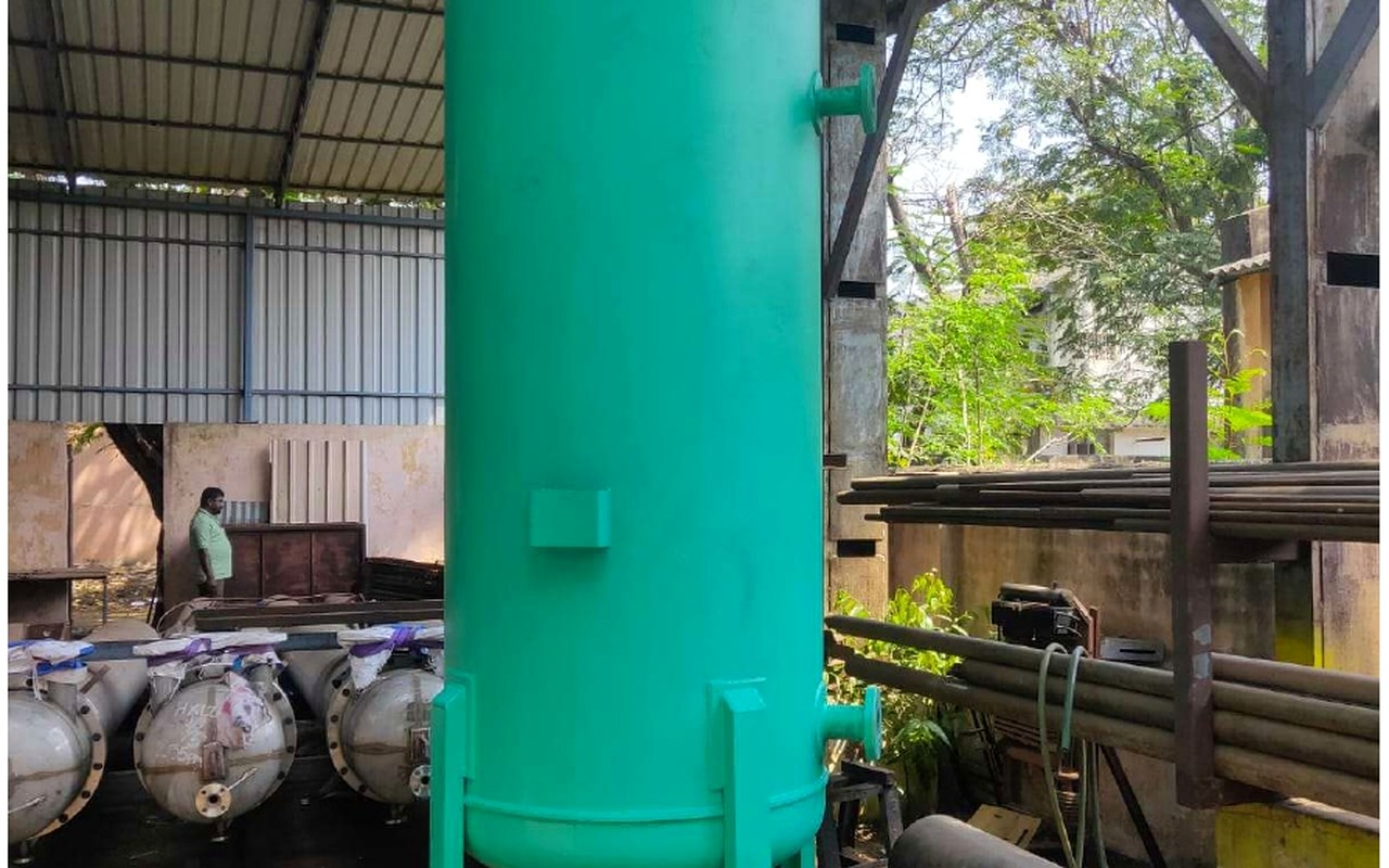 Rubber lined vessel